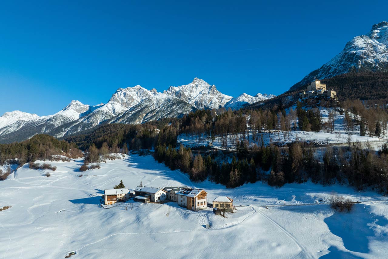 florins_Tarasp_Drohne-1200 Florins Tarasp