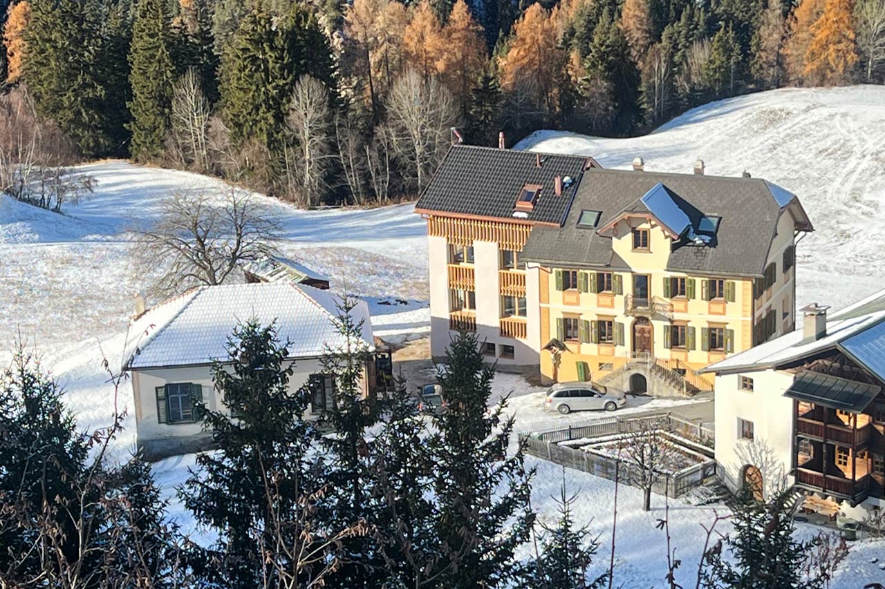 florins_Tarasp_Drohne-2-1200 Florins Tarasp